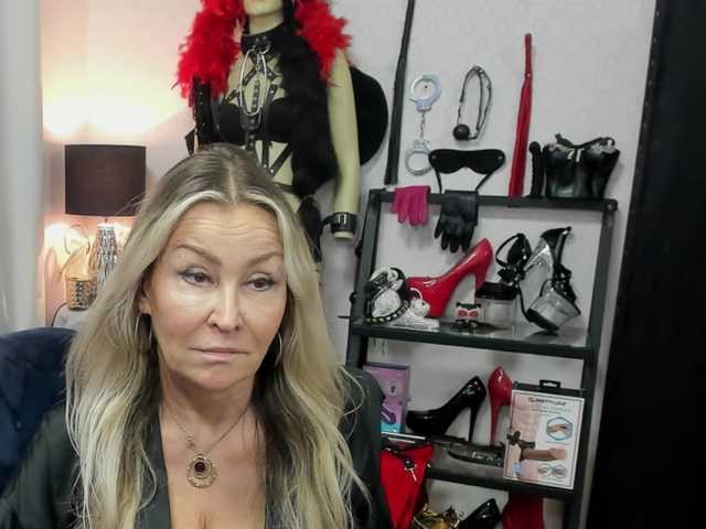 soft-crystal live cam on BongaCams
