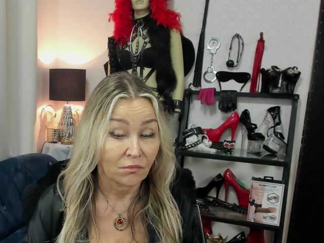 soft-crystal live cam on BongaCams