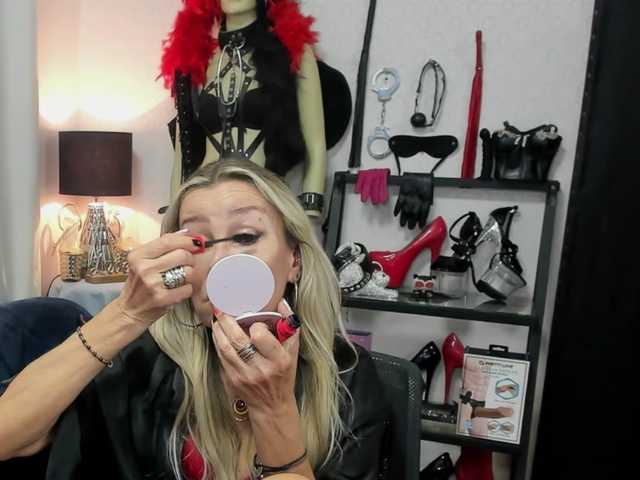 soft-crystal live cam on BongaCams