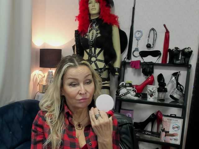 soft-crystal live cam on BongaCams