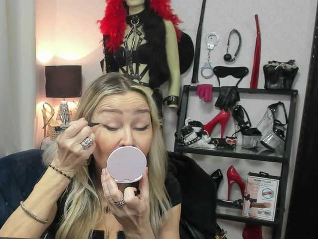 soft-crystal's BongaCams show and profile