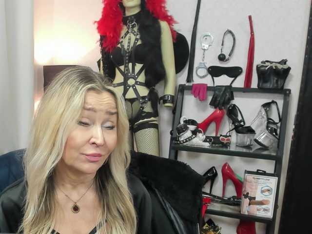 soft-crystal's BongaCams show and profile