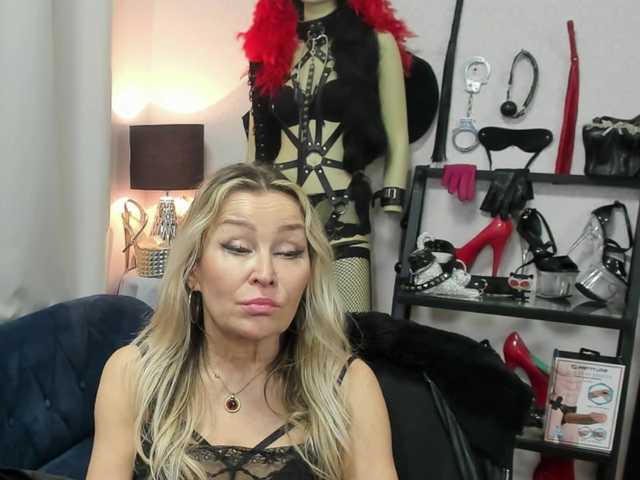 soft-crystal's BongaCams show and profile