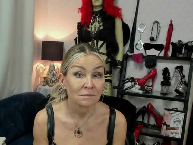 soft-crystal, en directo ahora en BongaCams