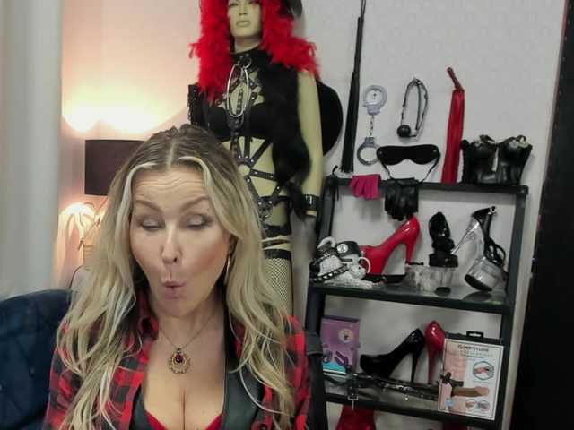 soft-crystal live cam on BongaCams