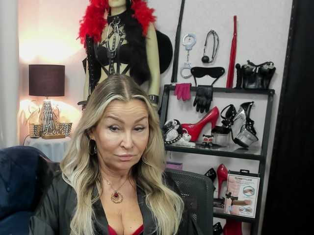 soft-crystal live cam on BongaCams