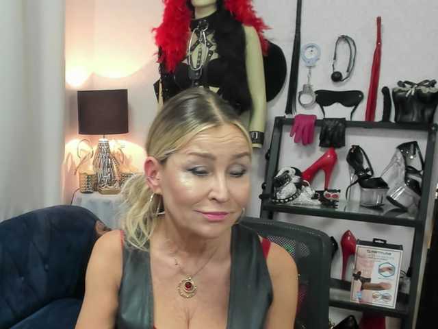 soft-crystal live cam on BongaCams