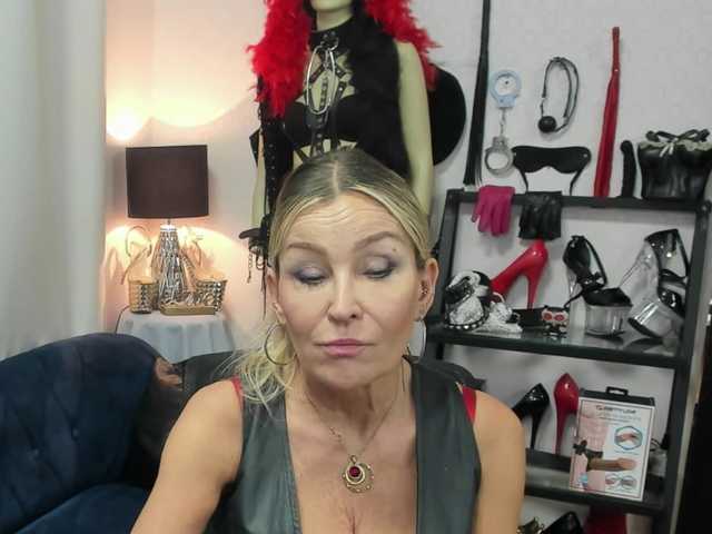 soft-crystal live cam on BongaCams