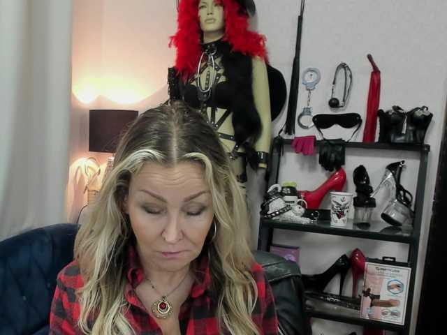 soft-crystal live cam on BongaCams