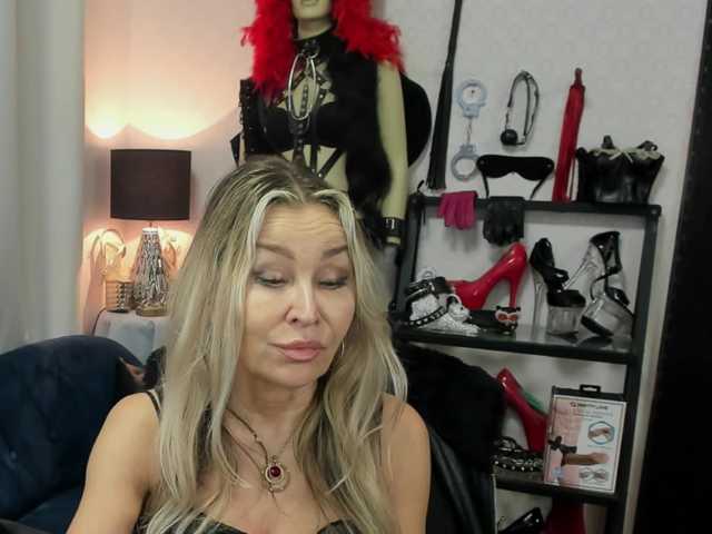 soft-crystal live cam on BongaCams