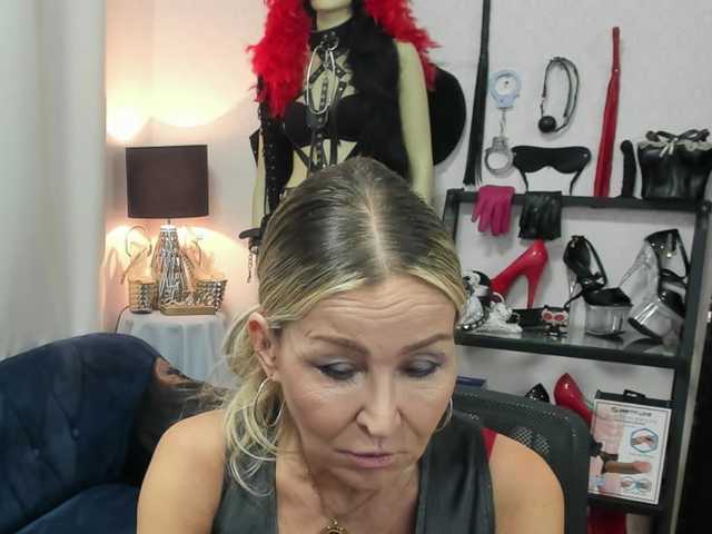 soft-crystal live cam on BongaCams