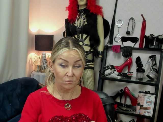 Soft-Crystal — live female cam
