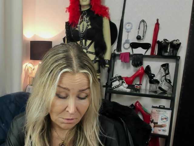 soft-crystal live cam on BongaCams