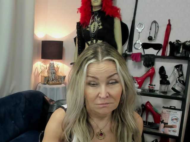 soft-crystal live cam on BongaCams
