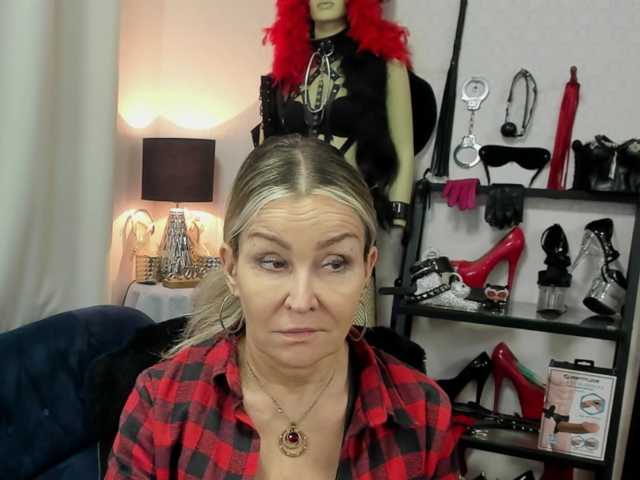 soft-crystal live cam on BongaCams