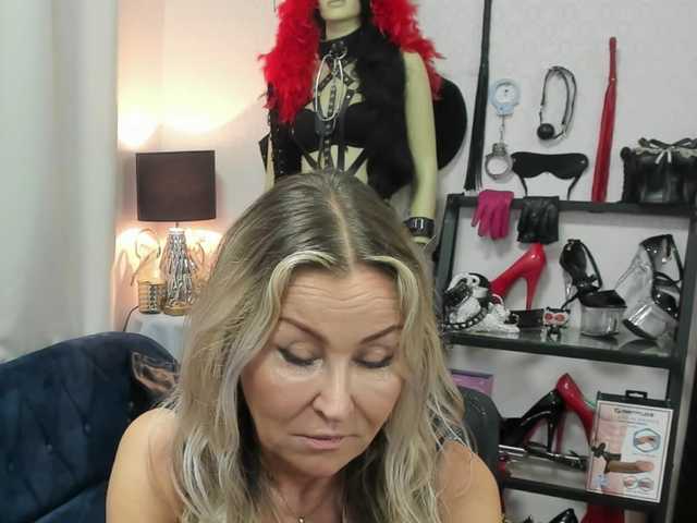 soft-crystal live cam on BongaCams