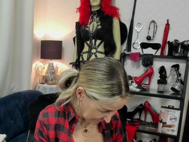 soft-crystal, en directo ahora en BongaCams