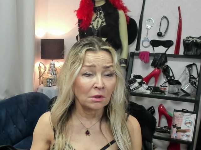 soft-crystal's BongaCams show and profile