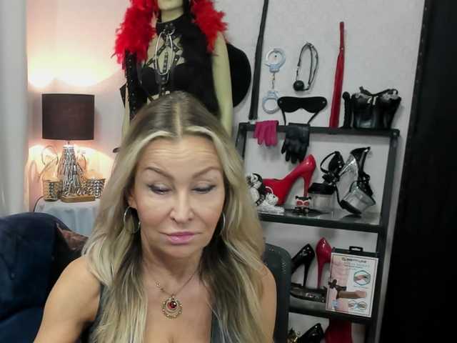 soft-crystal live cam on BongaCams