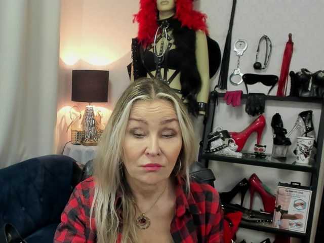 soft-crystal live cam on BongaCams