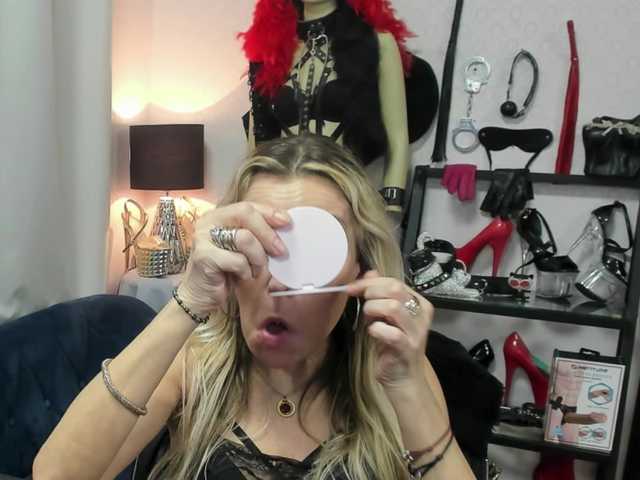 soft-crystal's BongaCams show and profile