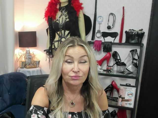 soft-crystal live cam on BongaCams