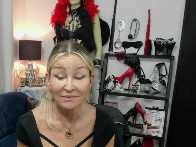soft-crystal live cam on BongaCams