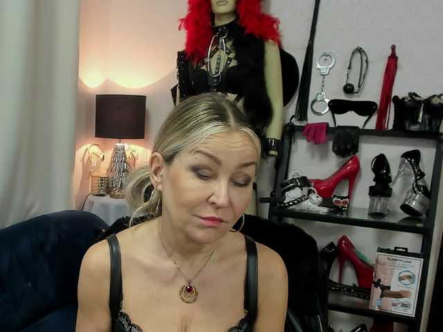 soft-crystal, en directo ahora en BongaCams