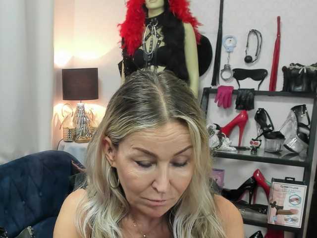 soft-crystal live cam on BongaCams
