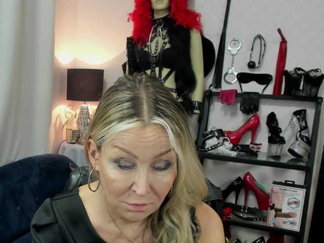 soft-crystal live cam on BongaCams