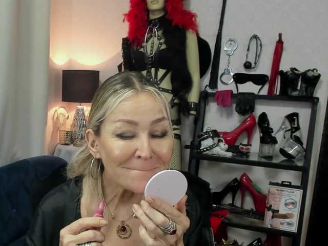 soft-crystal, en vivo ahora en BongaCams