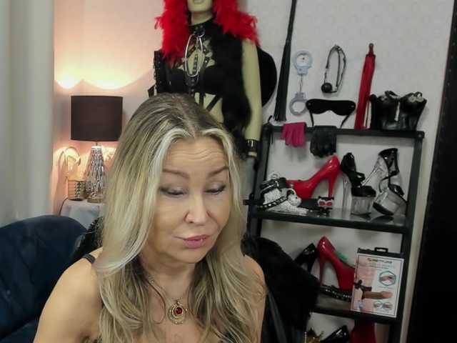 soft-crystal live cam on BongaCams