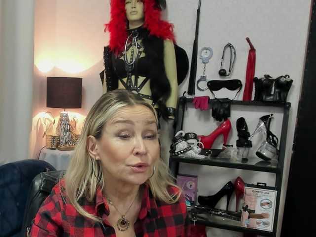 soft-crystal live cam on BongaCams