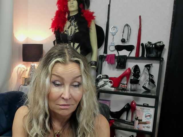 soft-crystal live cam on BongaCams