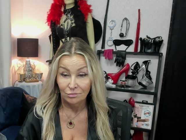 soft-crystal live cam on BongaCams