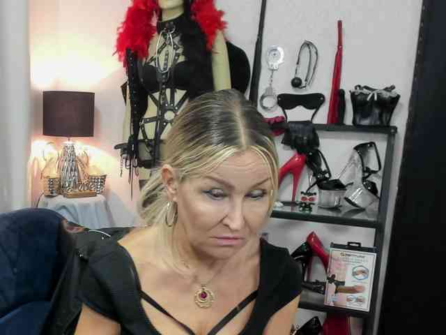 striptease web cam Soft-crystal