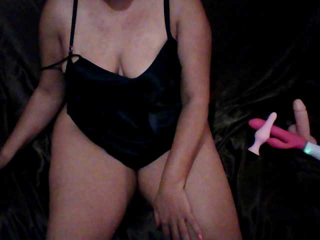 cleopatre live cam on BongaCams