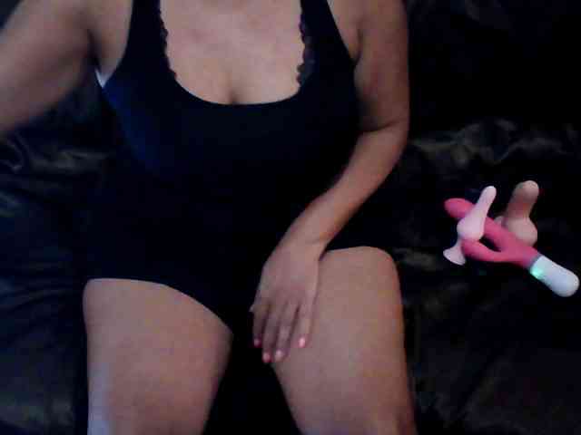 cleopatre Live Webcam on BongaCams
