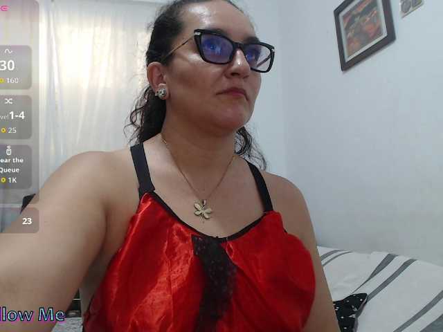 SaimaJayyeb — live female cam
