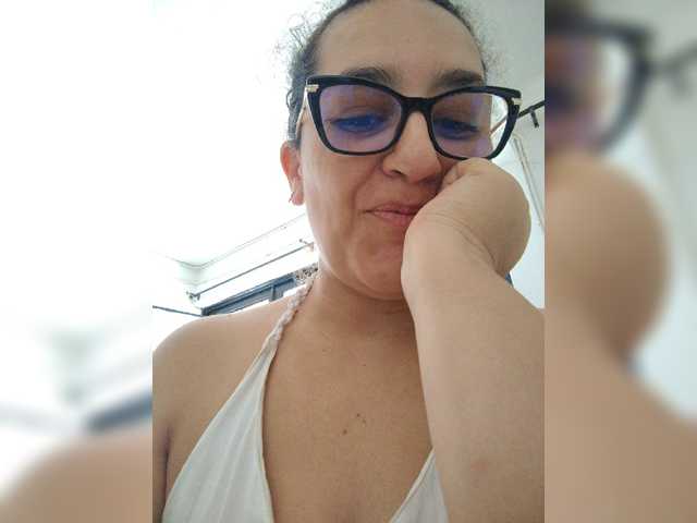 SaimaJayyeb live cam preview