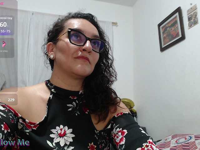 SaimaJayyeb live cam preview