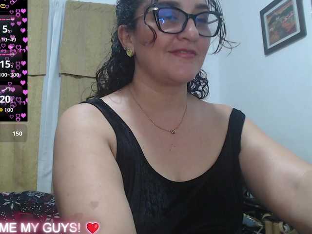 saimajayeb's BongaCams show and profile