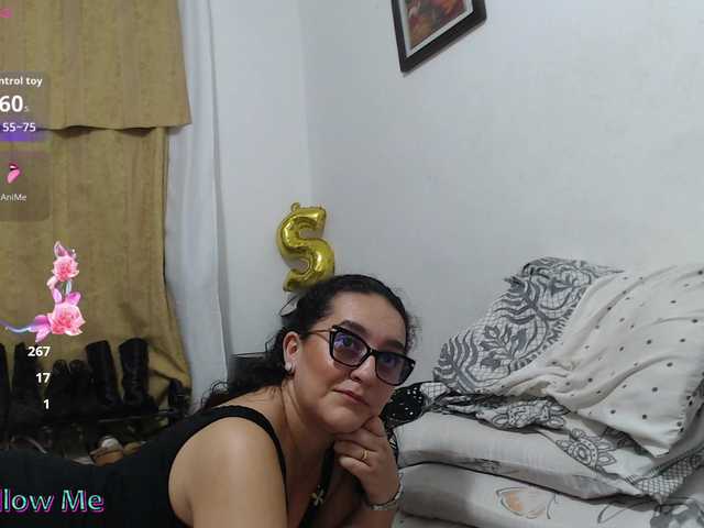 SaimaJayyeb live webcam show