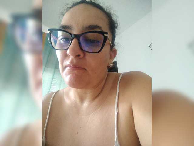 saimajayeb live cam on BongaCams