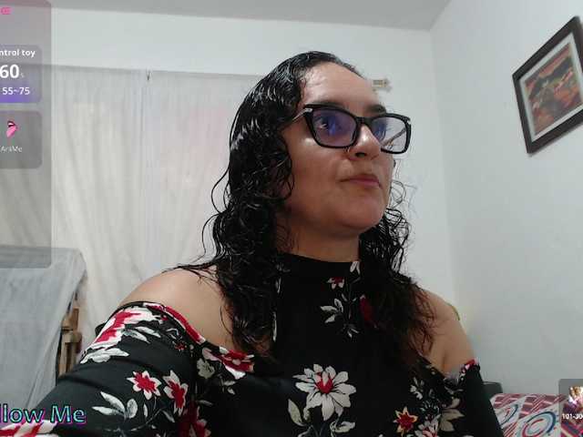 SaimaJayyeb live cam preview