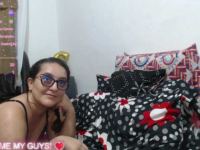 saimajayeb live cam on BongaCams