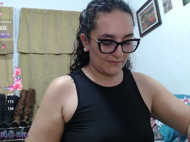 SaimaJayyeb live webcam show