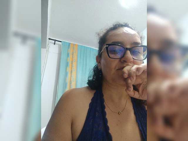SaimaJayyeb live cam preview