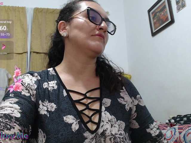 SaimaJayyeb live cam
