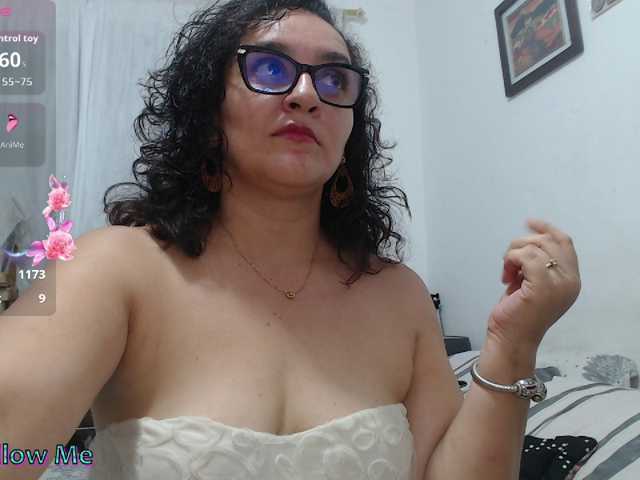 saimajayeb live cam on BongaCams